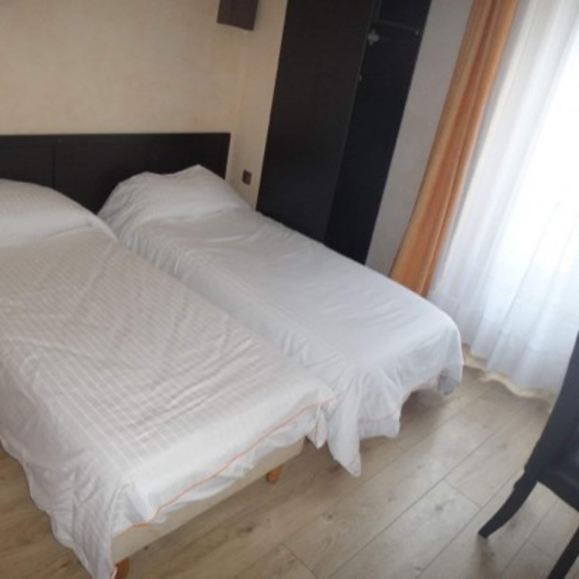 פריז Hotel De Cabourg מראה חיצוני תמונה