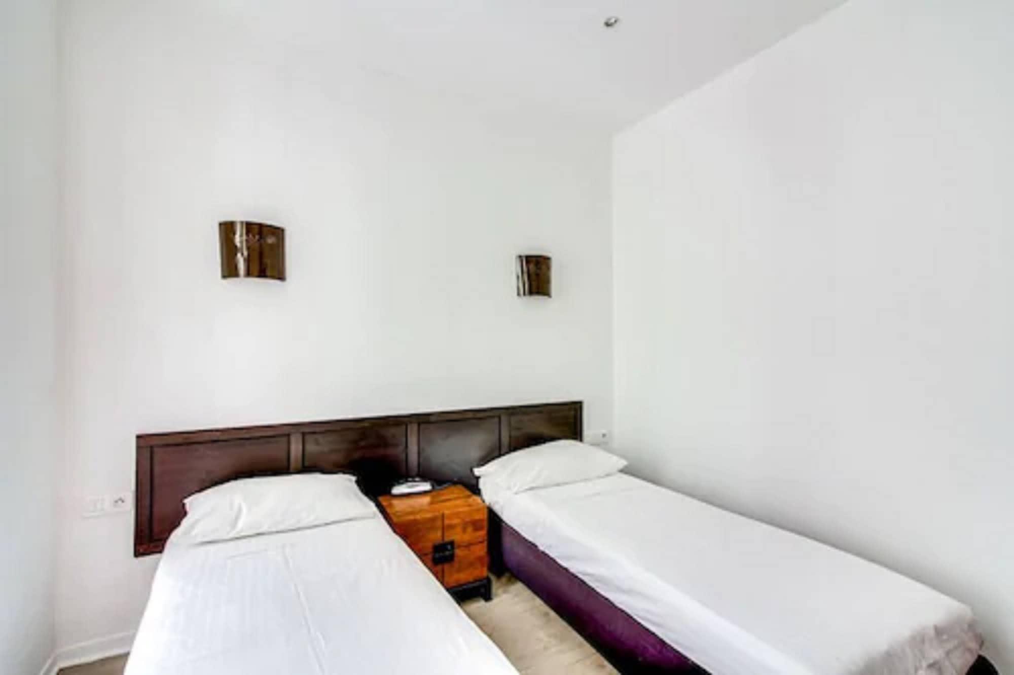 פריז Hotel De Cabourg מראה חיצוני תמונה